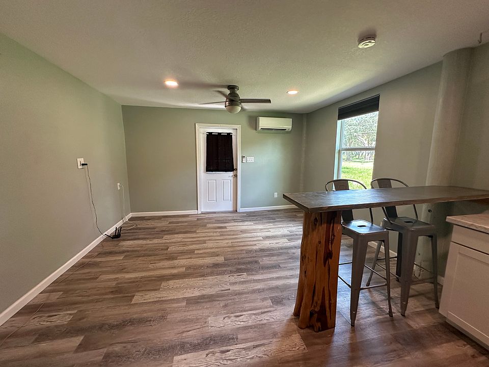 Dinette area