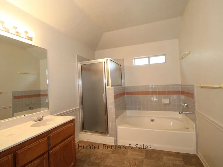 3275 Etta Kay Ln — Photo 9