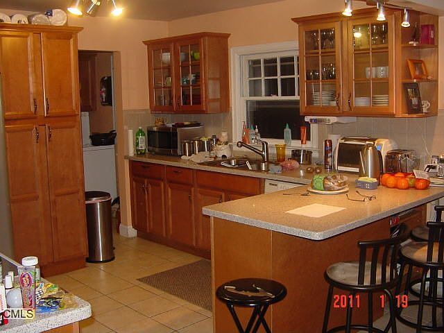 2nd image of 125 Birmingham St