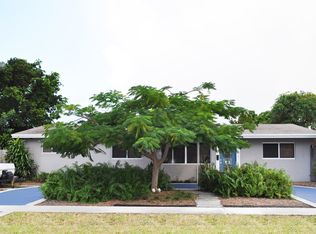 2061 SW 37th Ter, Fort Lauderdale, FL 33312
