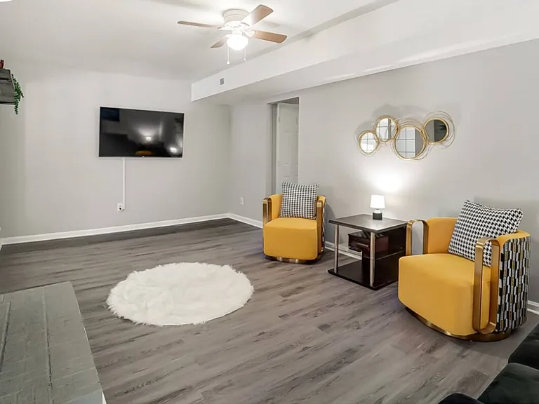 9501 Pondside Ln — Photo 30