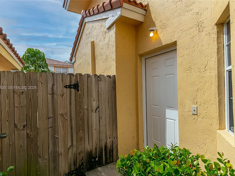 2592 W Saratoga Dr — Photo 39