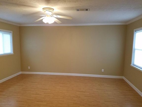 5th image of 5503 Fargo Dr N