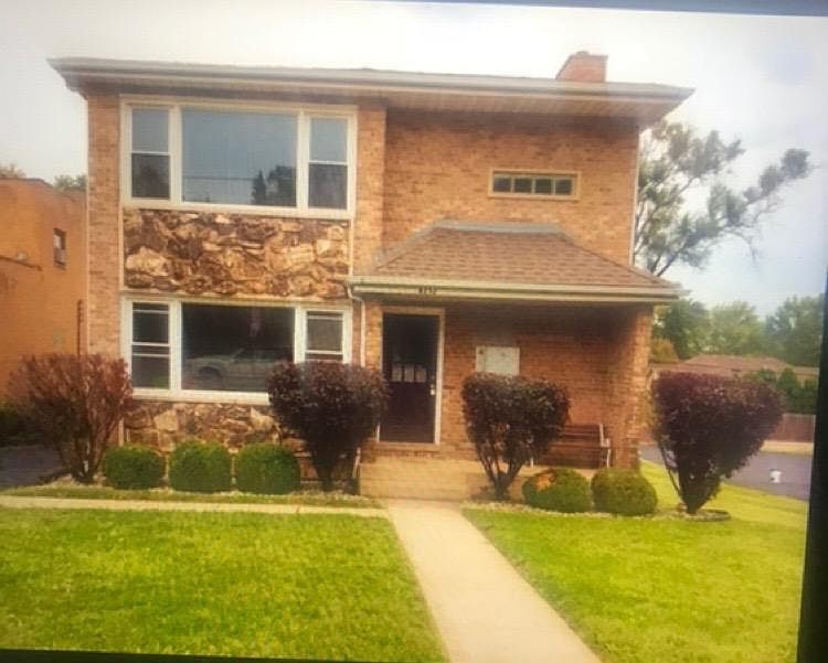 1st image of 8252 Archer Ave #1