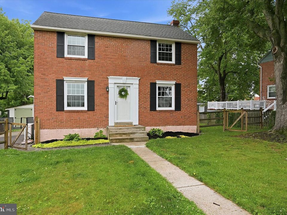 1st image of 1732 Sterigere St