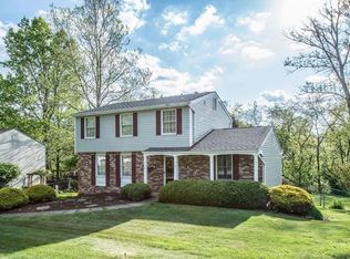 1868 Colleen Dr, North Huntingdon, PA 15642