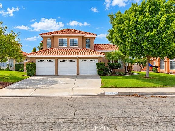 3rd image of 20612 Gelman Dr