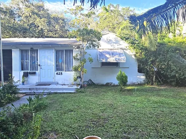 625 NE 121st St, North Miami, FL 33161