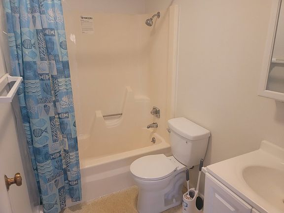 2nd image of 24 Buchanan Ct Unit 2