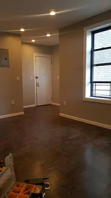 Rented by Bruma Realty LLC | media 10