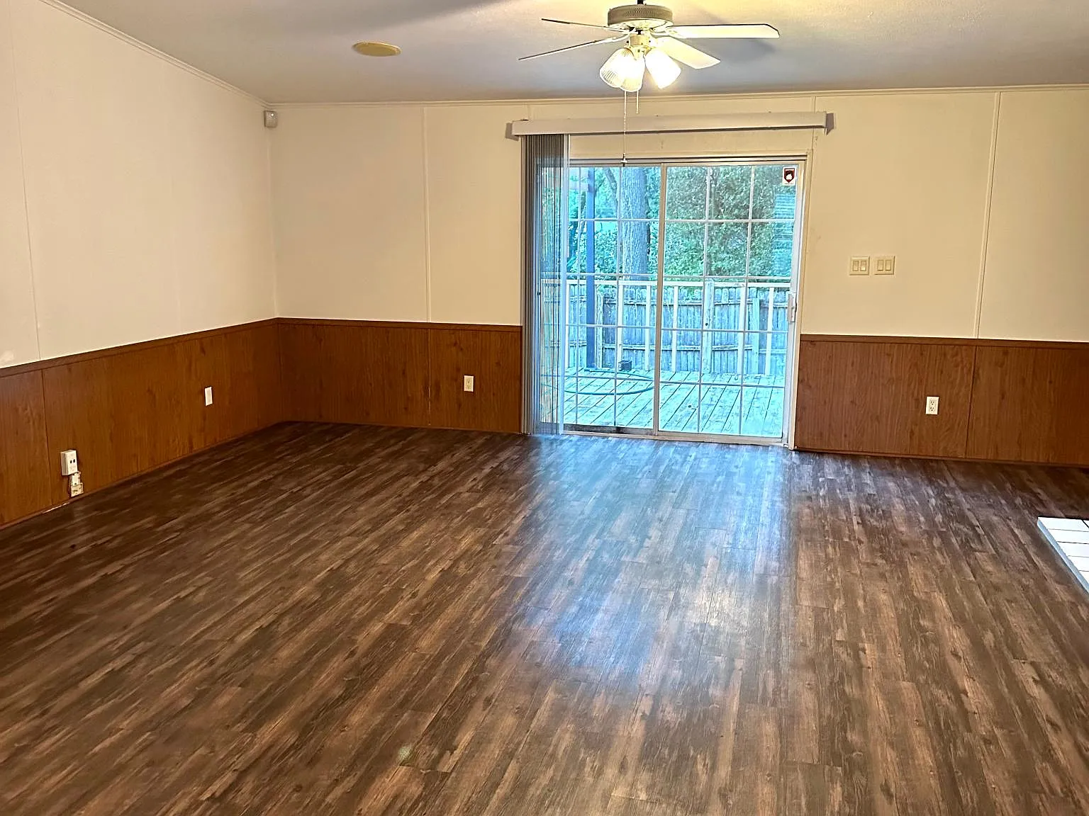 10549 Lone Star Rd — Photo 4