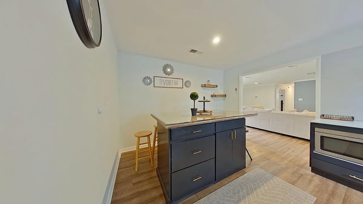 3083 Skyline Drive — Photo 3