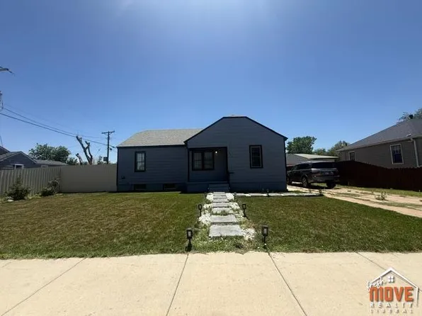 806 W 2nd St, Liberal, KS 67901