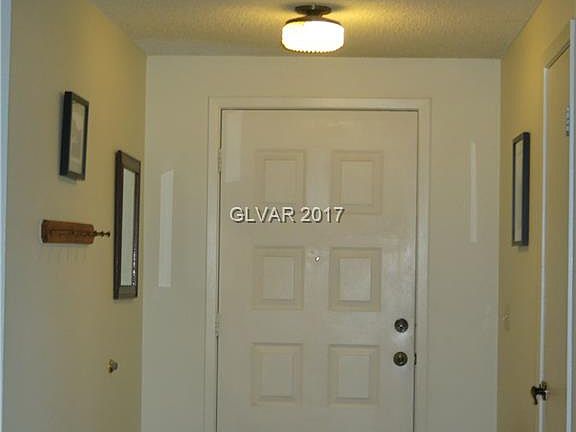 4th image of 1126 Mariposa Way