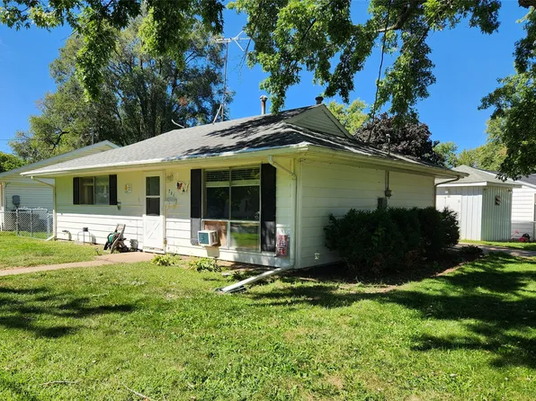 701 W Middle St, Knoxville, IA 50138