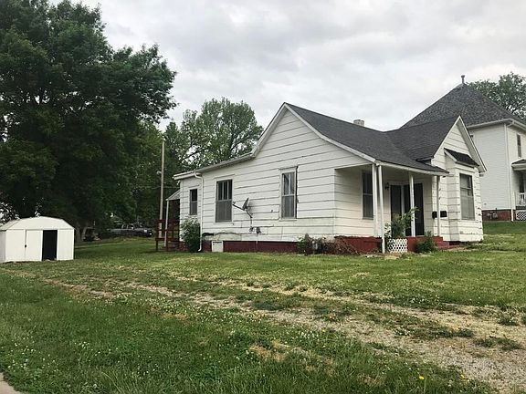 4th image of 421 N Odell Ave