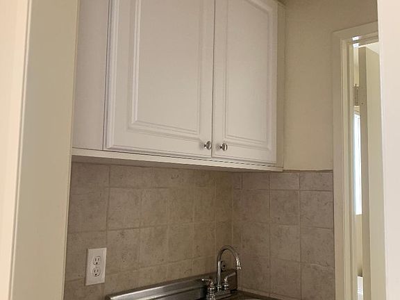 4th image of 13606 Cerise Ave APT B