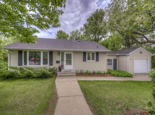 6211 Cedar Lake Rd, Saint Louis Park, MN 55416