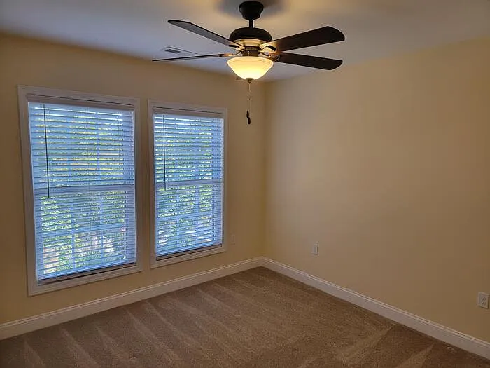 544 Links Pointe Ct — Photo 19