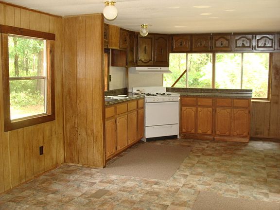 5th image of 7531 NW 168th Ln