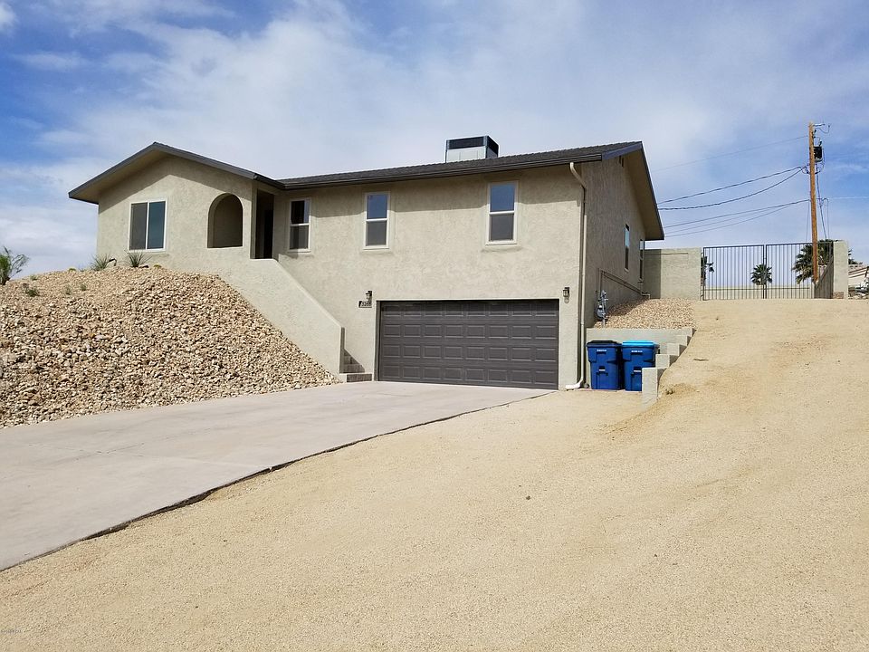 1st image of 3263 Thunderbird Dr