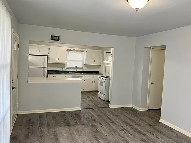 1644 E Goulson Ave — Photo 14