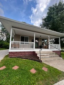 1301 E Spruce St, Petersburg, IN, 47567
