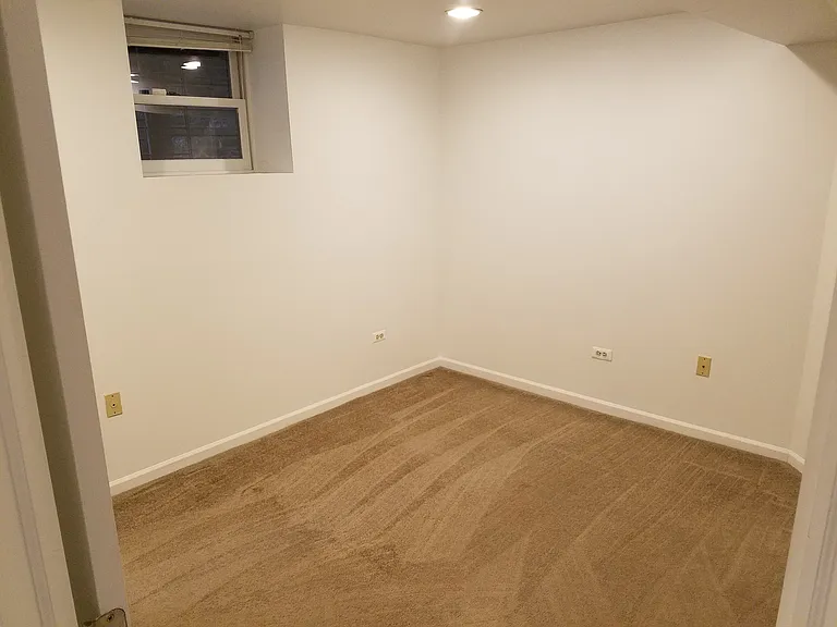 3642 N Janssen Ave #1 — Photo 8