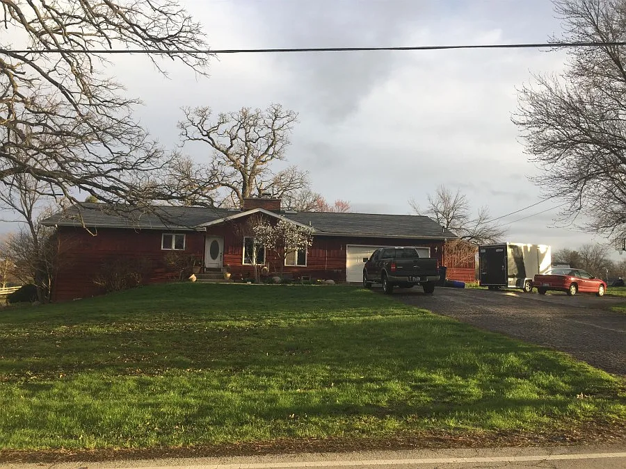 28W500 Saint Charles Rd photo 1