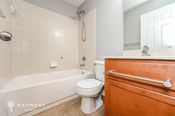 374 Molise Cir — Photo 14