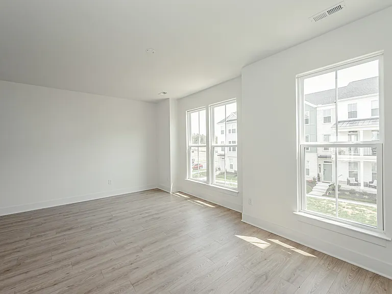15321 Sunray Aly — Photo 23