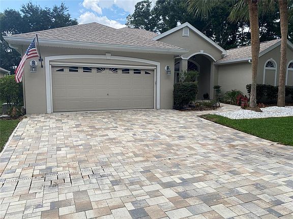5th image of 10703 SW 71st Cir