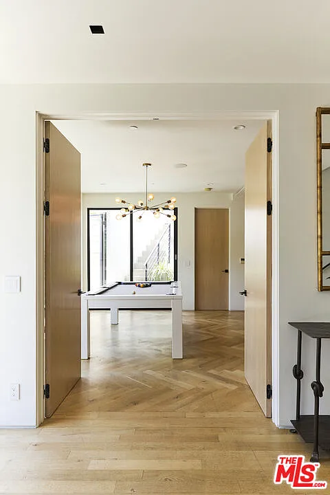 4 bed, 6.0 bath, 4580 sqft, $29,500 — Photo 4