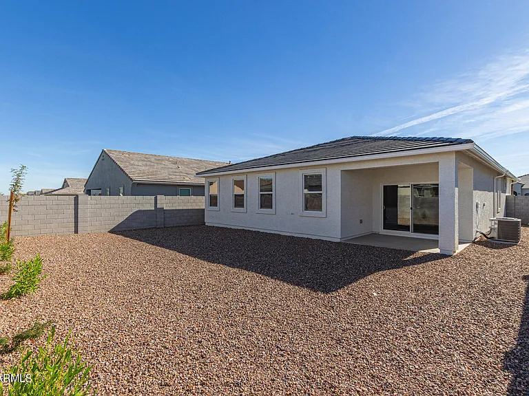 18646 W Buckskin Trl — Photo 30