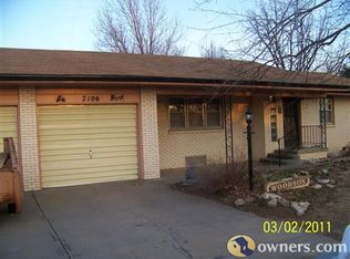 2106 Northridge Rd, Hutchinson, KS 67502
