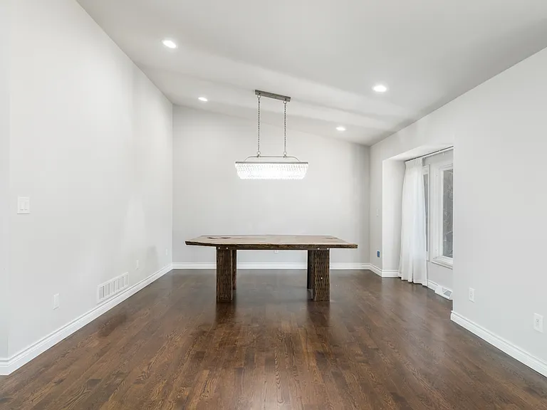 3936 S Pinehurst Cir — Photo 3