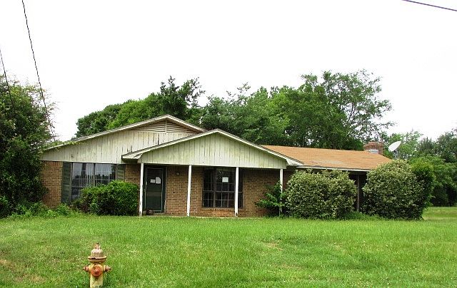 1st image of 1117 Larry Dr