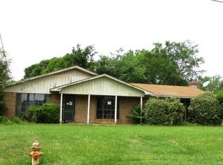1117 Larry Dr, Marshall, TX 75672