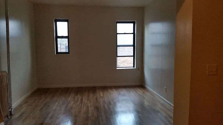 Rented by Alma Realty Corp. | media 5