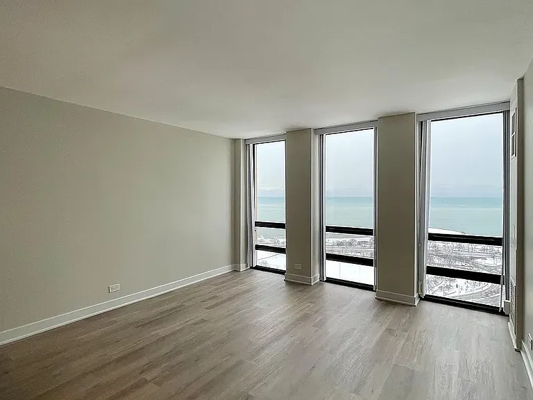 1660 N Lasalle St #3903 — Photo 7