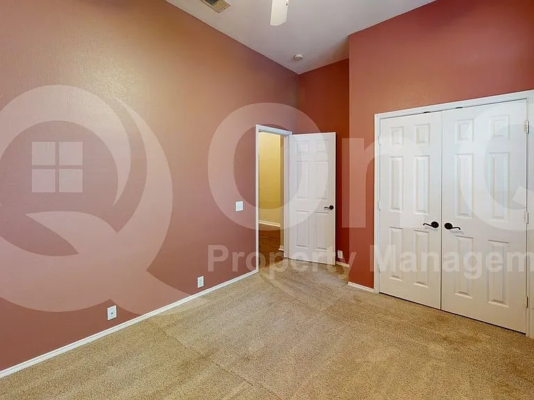 5901 Berkshire Rd — Photo 16