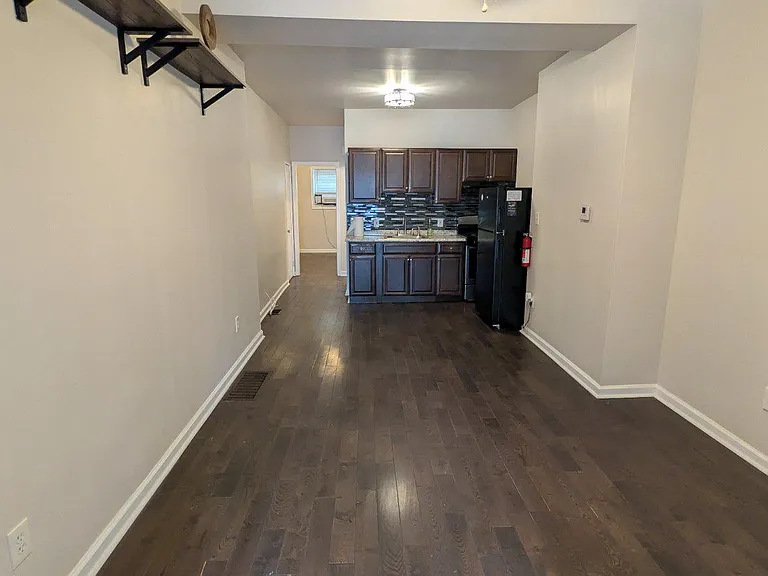 5933 Trinity St #1 — Photo 11