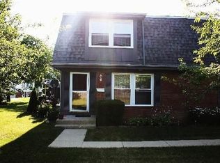 2223 Ramsey Cir, Schaumburg, IL 60194