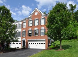 51 Abbeywood Ln, Canonsburg, PA 15317