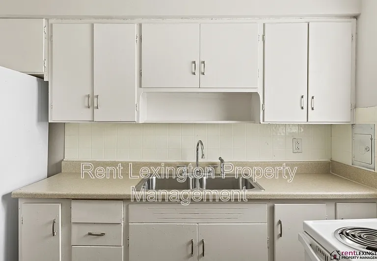 541 Sheridan Dr #1 — Photo 3