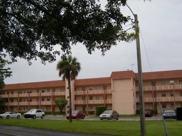 8951 Sunrise Lakes Boulevard #209, Sunrise, FL 33322