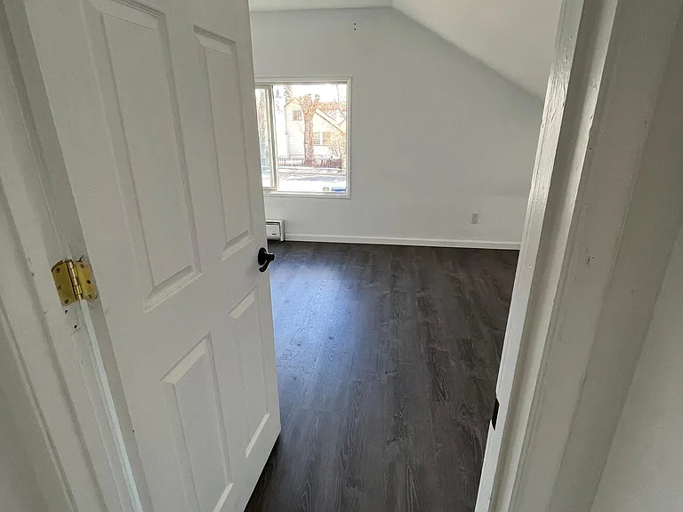 315 Beckwith St #A — Photo 7