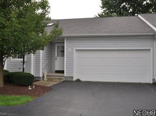 109 Greenfield Oval NW, Warren, OH