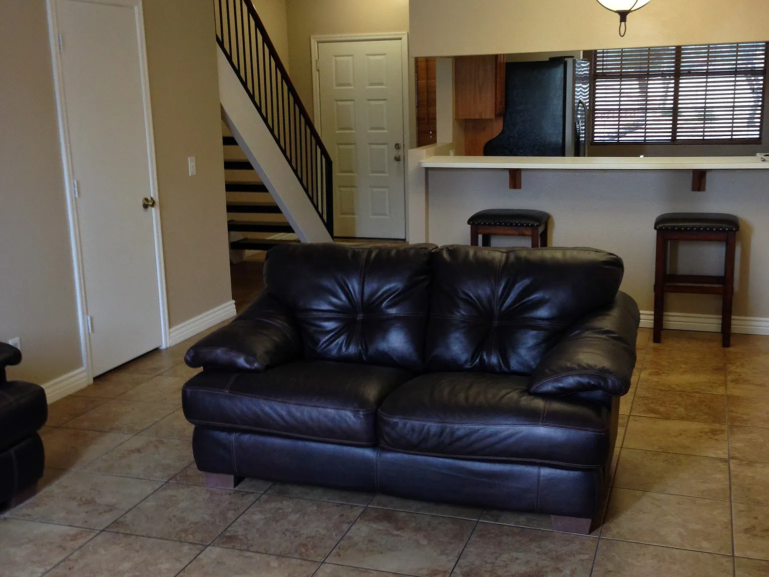 2 bed, 1304 sqft, $750 — Photo 2