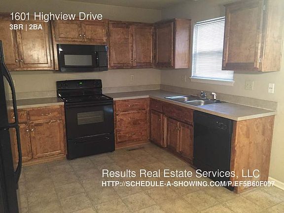 5th image of 1601 NW High View Dr